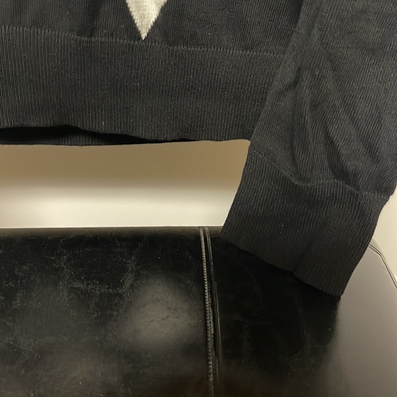 Express Argyle V-neck Sweater - Picture 6 of 6